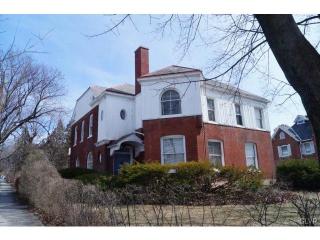 543 3rd St, Catasauqua, PA 18032-2422