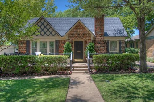 2220 Ashland Ave, Fort Worth, TX 76107-4260