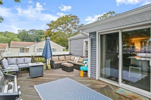 56 Windsong Ln, Milford CT  06460-5945 exterior