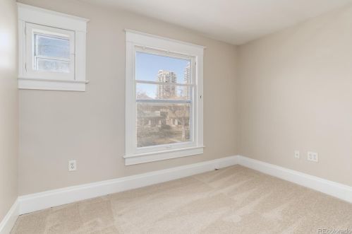 1574 Steele St, Denver CO 80210-6954 exterior