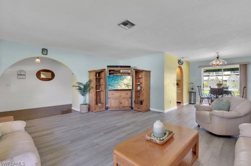 1803 15th St, Cape Coral FL  33990-3860 exterior