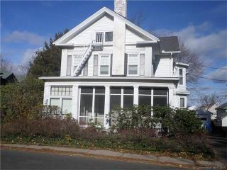57 Washington St, Meriden, CT 06451-3164