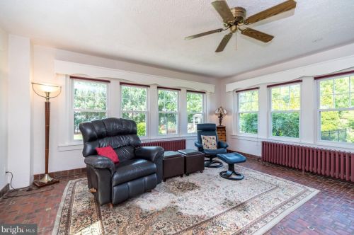 630 Columbia Ave, Lansdale PA 19446-3309 exterior