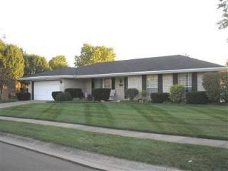 2102 Lion Heart Dr, Miamisburg, OH 45342-2044