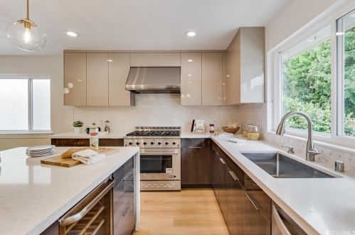 738 Estudillo Ave, San Leandro CA  94577-5110 exterior