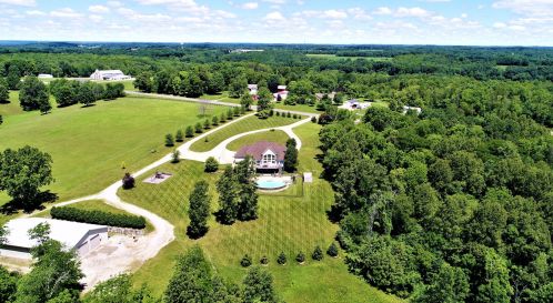 18060 Gambier Rd, Mount Vernon, OH 43050-8575