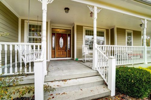 1951 Cliff Rd, North Bend OH  45052-9633 exterior