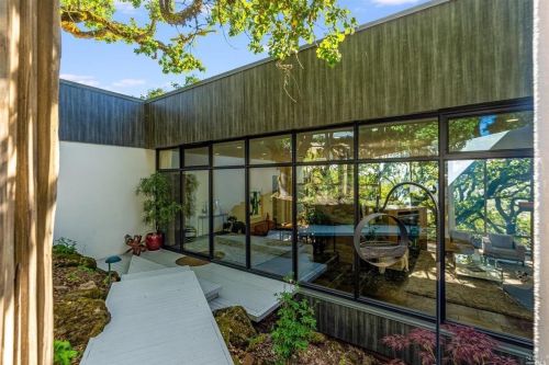 4833 Skycrest Way, Santa Rosa CA  95405-8798 exterior