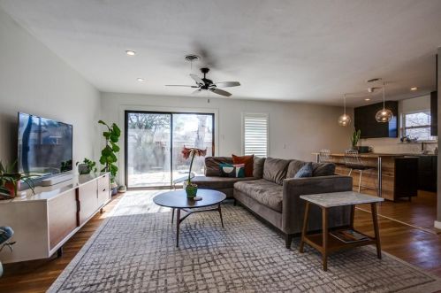 534 Shirley Ct, Richardson, TX 75081-4230