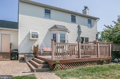 109 Joan Dr, Collegeville PA  19426-1958 exterior