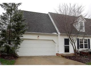 94 High Point Dr, Medina, OH 44256-4313