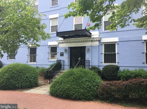 1102 R St, Washington, DC 20009-4364