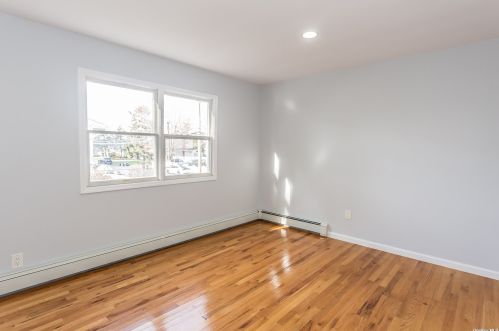 136 Bishop Rd, Babylon NY  11704-5246 exterior