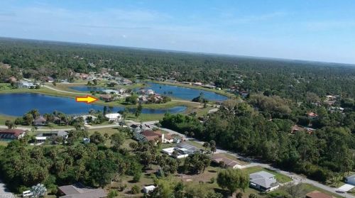 509 Causeway Dr, Lehigh Acres, FL 33936-1225