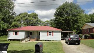 203 Uneeda Dr, Greenville, SC 29605-3411