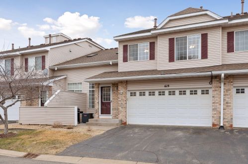 619 Grandview Way, Hudson, WI 54016-5861