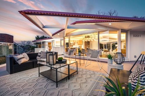 5221 Vista Hermosa St, Long Beach, CA 90815-3935