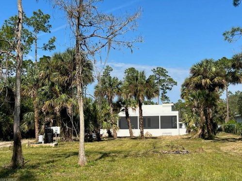 4150 10th Ave, Naples FL  34117-9119 exterior