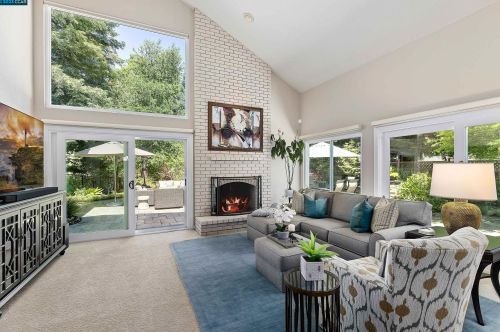 126 Oakridge Dr, Danville, CA 94506-3105