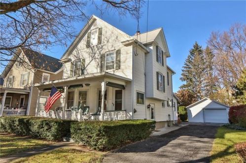 100 Park Ave, Canandaigua, NY 14424-1421