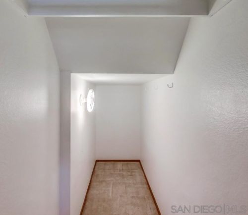 3275 Old Bridgeport Way, San Diego CA  92111-7733 exterior