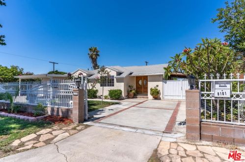 8101 Radford Ave, North Hollywood, CA 91605-1541