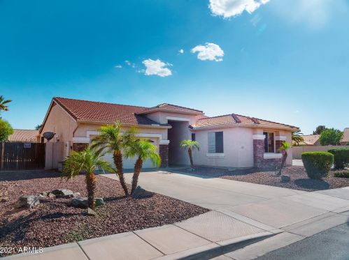 263 Cedar Dr, Chandler, AZ 85248-6371