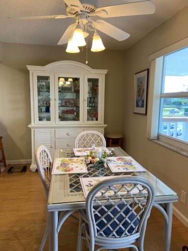 53 Somerset C, West Palm Beach FL  33417-2112 exterior