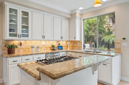 2741 Timmons, Tustin CA  92782-1325 exterior