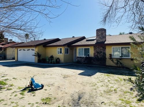 320 De Anza Dr, San Jacinto, CA 92583-3241
