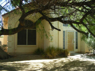 313 Abilene Dr, Gilbert, AZ 85233-6301