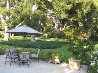 2160 Veloz Dr, Santa Barbara CA  93108-1538 exterior