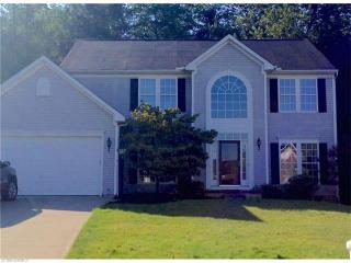 4558 Devereux Dr, Akron, OH 44321-3248