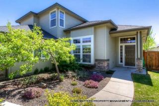 1953 Marten Creek Dr, Meridian ID  83646-4670 exterior