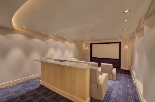 875 Squire Oaks Dr, Covington KY  41017-1342 exterior