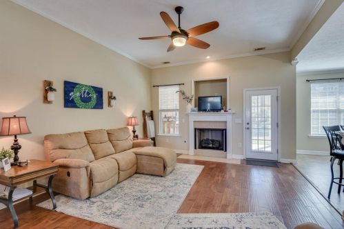 318 Connector Rd, Graniteville SC  29829-3920 exterior