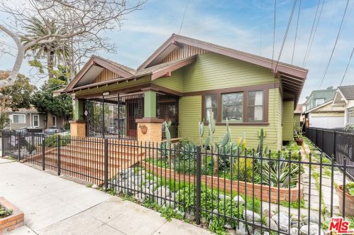 1276 Appleton St, Long Beach, CA 90802-3632
