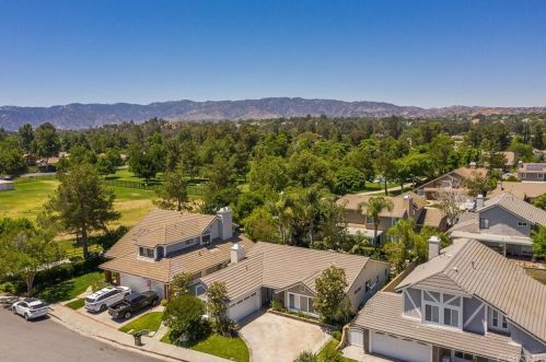 26013 Tampico Dr, Santa Clarita, CA 91355-3859