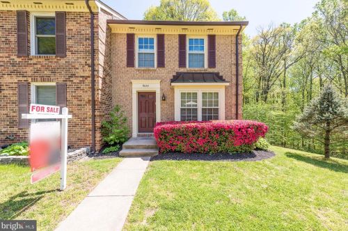 9057 Armendown Dr, Springfield, VA 22152-2139