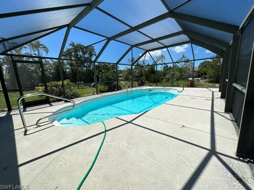3219 7th Ave, Saint James City, FL 33956-2112