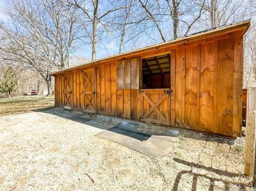 49 Bunny Rd, Norwich CT  06365-8705 exterior