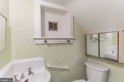 415 Chelten Ave, Philadelphia PA 19144-4403 exterior