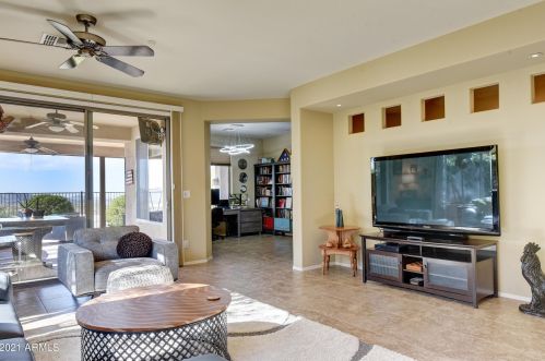 42138 Anthem Heights Dr, Phoenix, AZ 85086-3007