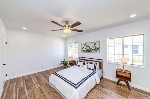 10307 Park St, Bellflower CA  90706-6028 exterior