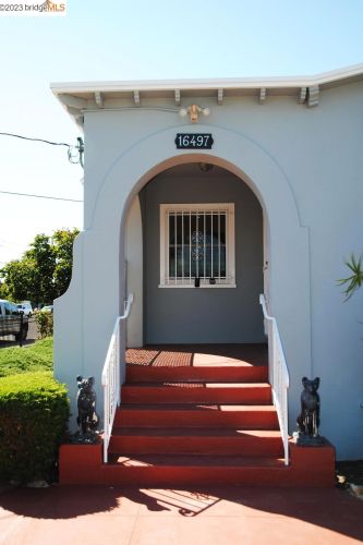 16497 Kent Ave, San Lorenzo CA  94580-1230 exterior