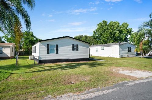 2712 Tropical Lake Dr, Kissimmee, FL 34741-1240