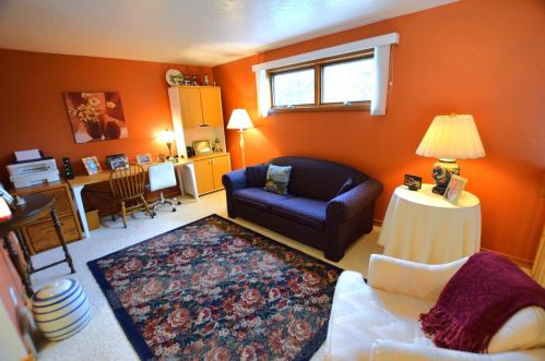 209 Trillium Cir, Green Bay WI  54313-4960 exterior