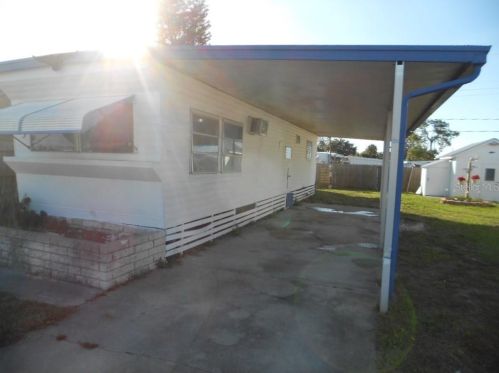 2105 Orange Dr, Tarpon Springs, FL 34691-4243