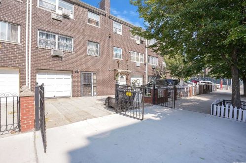 1873 Guerlain St, Bronx, NY 10460-3502