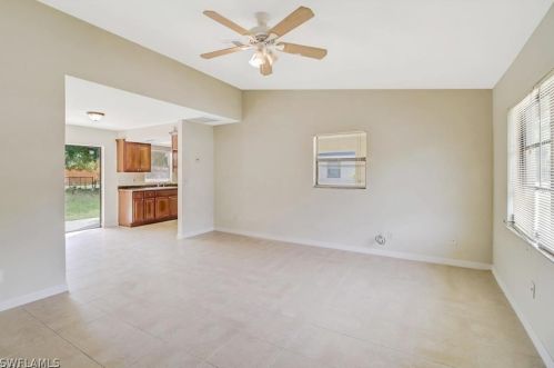 4315 2nd St, Lehigh Acres, FL 33936-2285